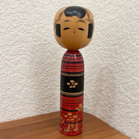 Vintage Japanese Plum Kokeshi 7” Wooden Doll - Picture 1 of 11